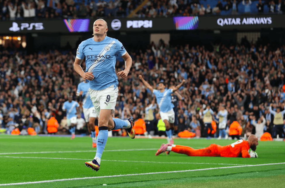 欧冠之夜：哈兰德破纪录曼城2-0那不勒斯 拉什福德双响巴萨2-1纽卡